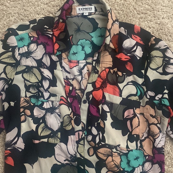 EXPRESS Button down Portofino Floral blouse Size Small - Picture 2 of 5